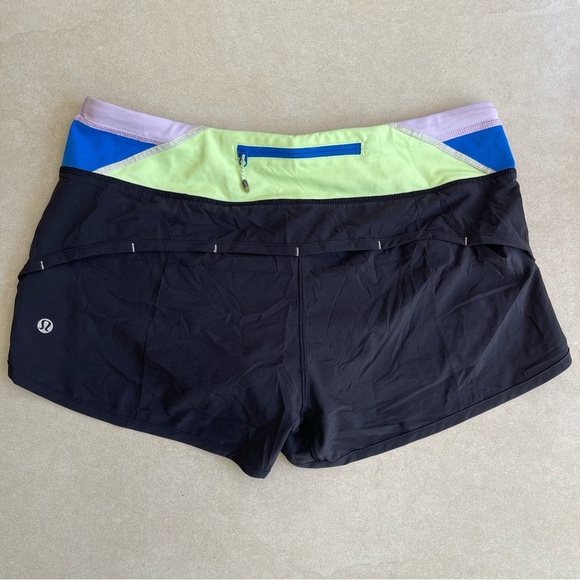 Lululemon Women’s Black Speed Shorts Size 6
